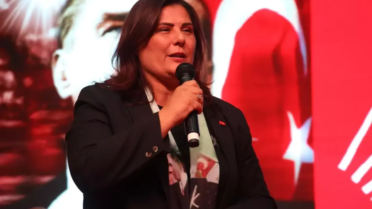 Özlem Çerçioğlu’ndan CHP Lideri Özgür Özel’e Suç Duyurusu