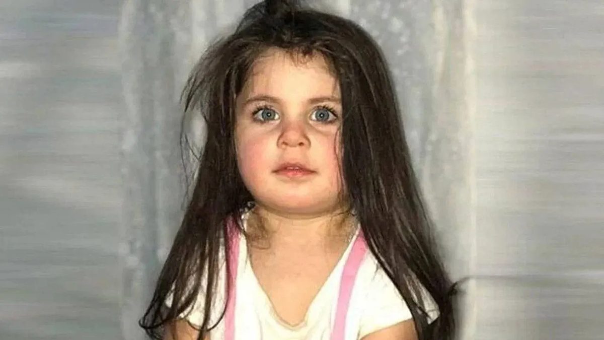 2018 yılında Ağrı’da kaybolduktan sonra cansız bedeni bulunan 4 yaşındaki Leyla Aydemir’in davasına ilişkin gelişmeleri konu alan haber görseli