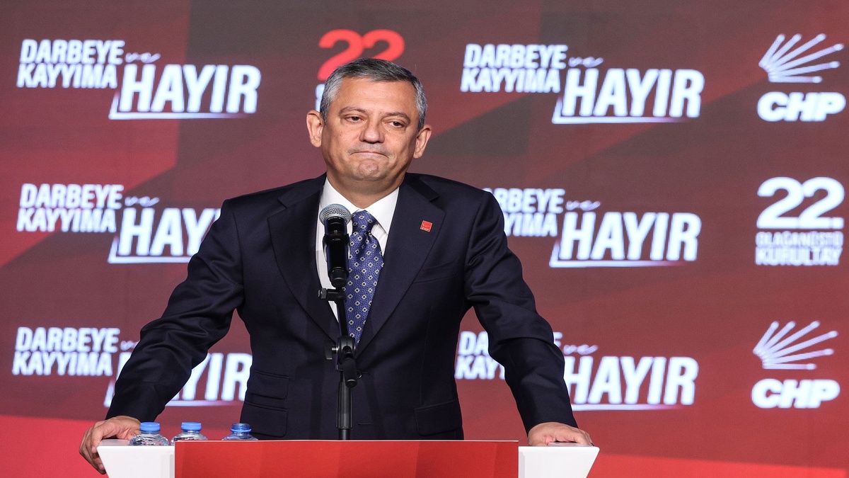 Özgür Özel: Gerekirse yeni bir partiyle tertemiz sayfa açacağız